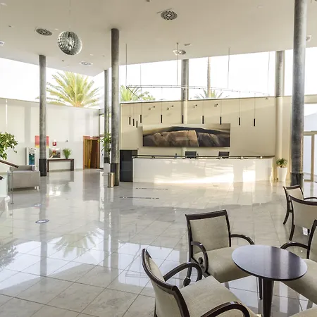 Отель Costas 4*