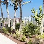 Costas Hotel