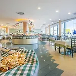 Costas Hotel