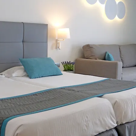 لاس كوستاس فندق 4*