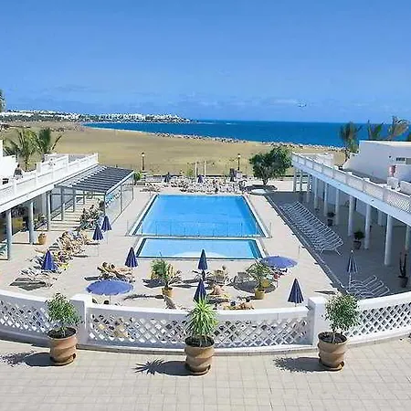 Ξενοδοχείο Costas