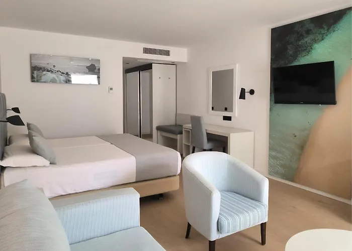 Ξενοδοχείο Costas 4*