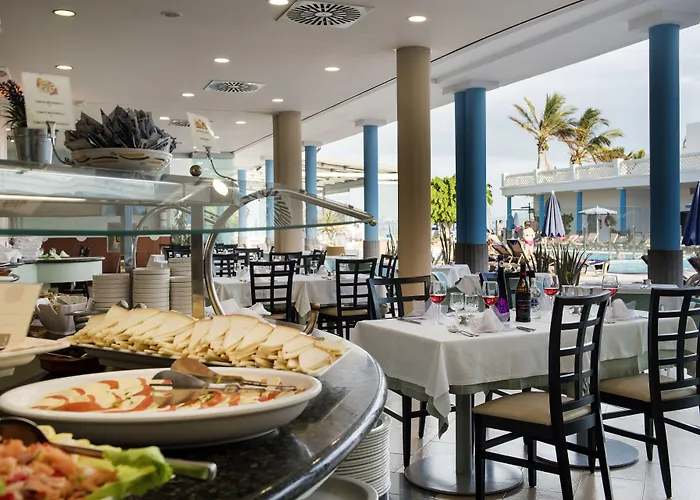 拉斯科斯塔斯酒店 4* 卡门港