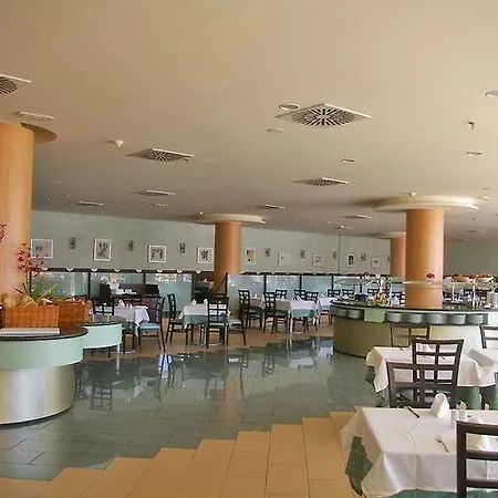 Costas Hotell